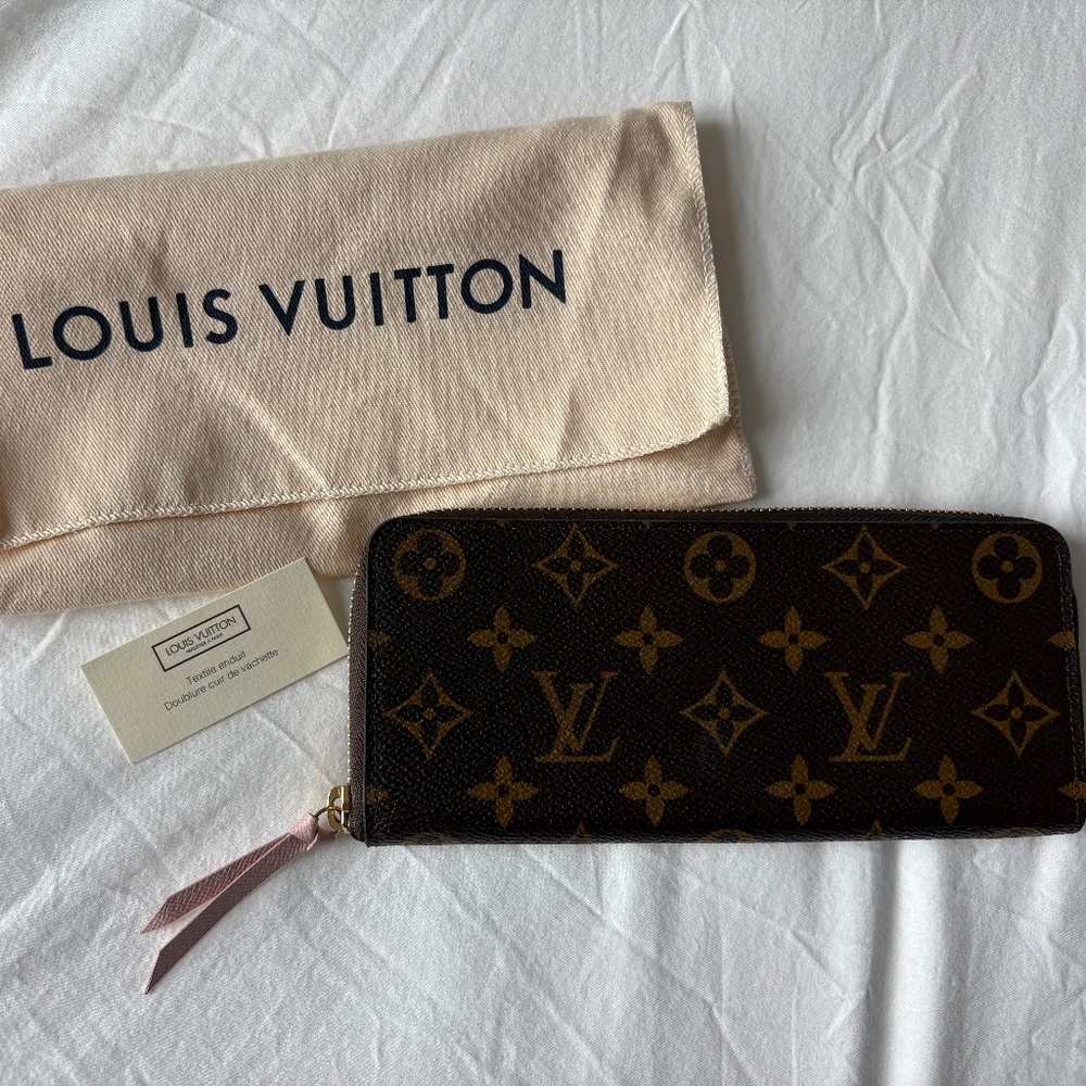 LV Clemence Wallet (Pink)